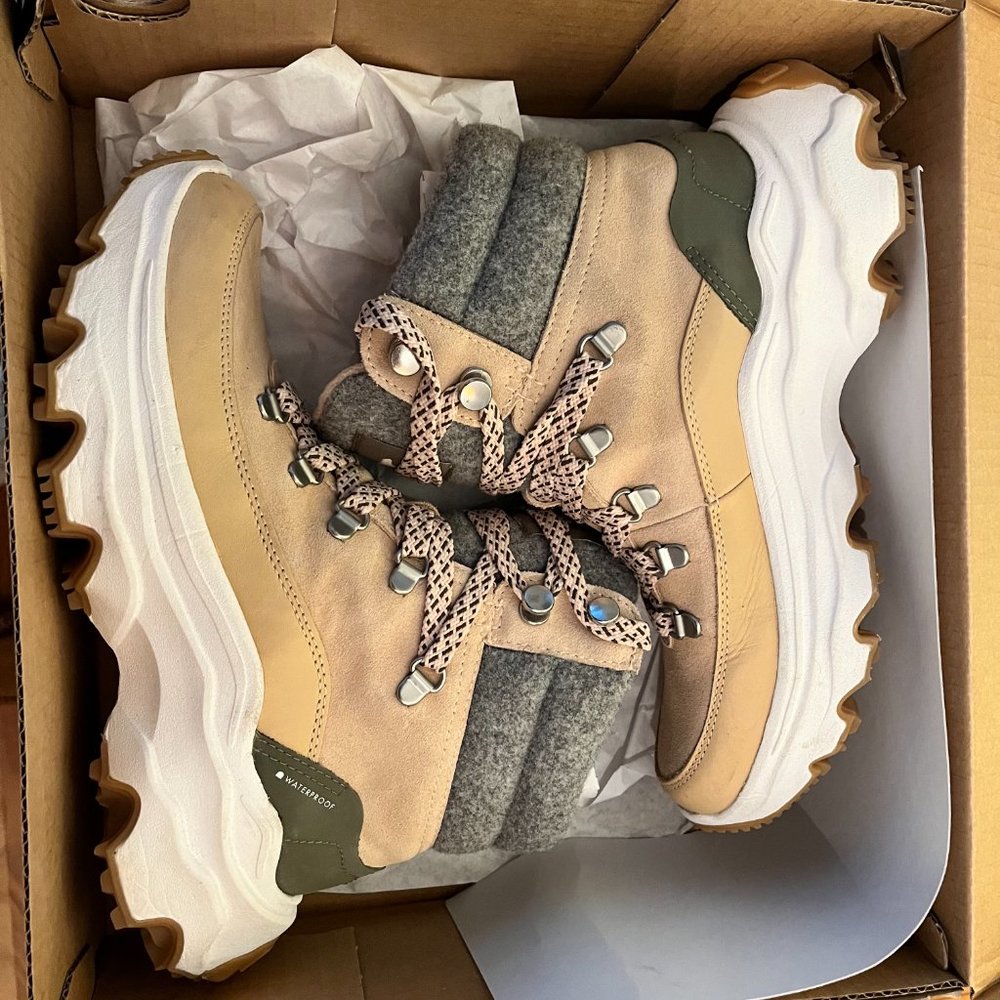 Sorel Kinetic Breakthru Conquest Boots